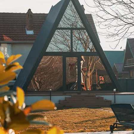 The V House Luxury A-frame With Private Pool *