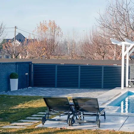 The V House Luxury A-frame With Private Pool * Bijeljina